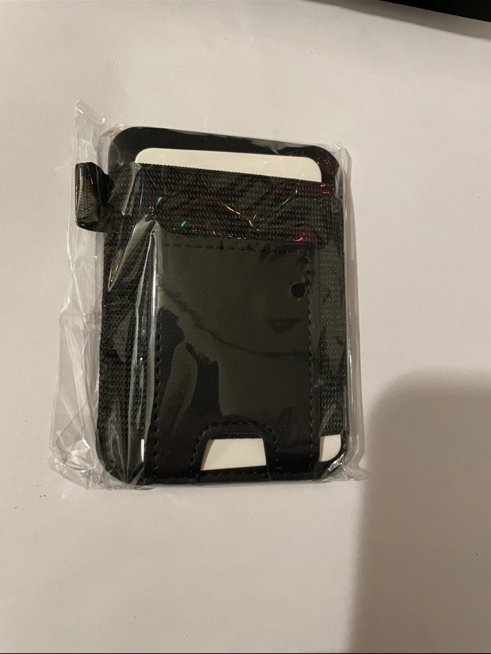 Black magnetic card wallet